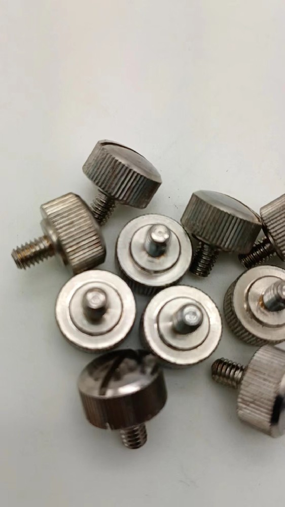 異形件非標定制非標加工的區(qū)別